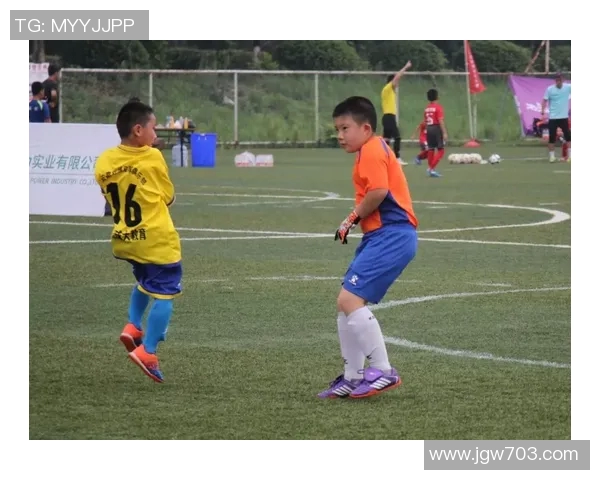 球探足球网助你掌握最新赛事动态与球员信息，尽享足球世界精彩瞬间